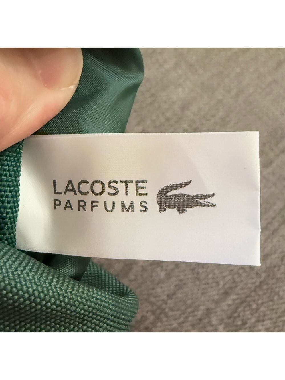 Lacoste Parfums Men's Toiletry Pouch Green Medium Authentic - Picture 11 of 14